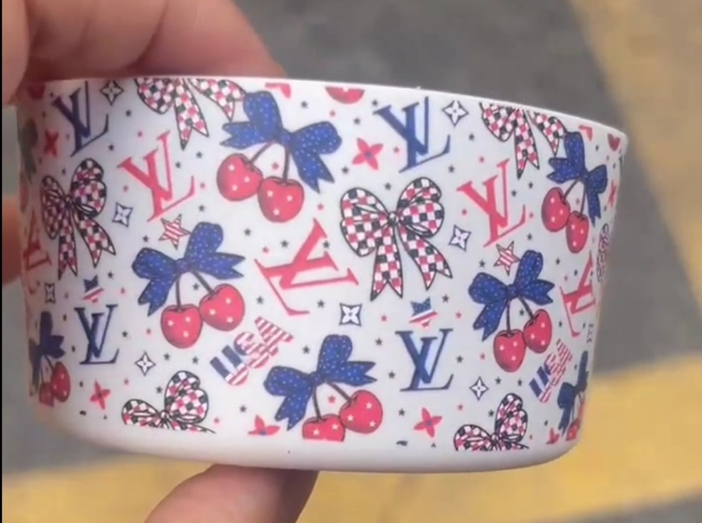 RED WHITE N BOUJEE SILICONE BOOT BUMPER SLEEVE FOR TUMBLERS