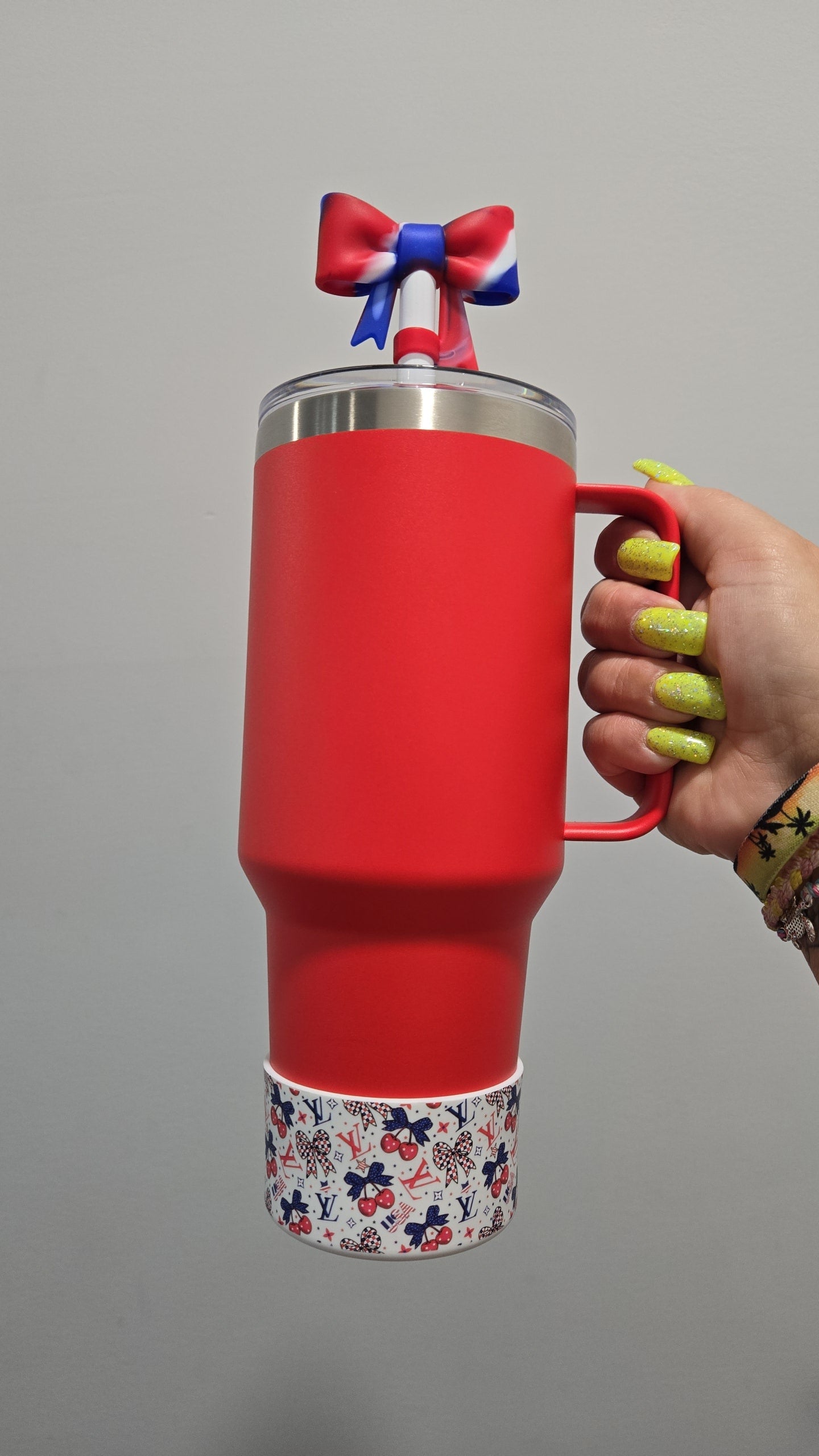 RED WHITE N BOUJEE SILICONE BOOT BUMPER SLEEVE FOR TUMBLERS