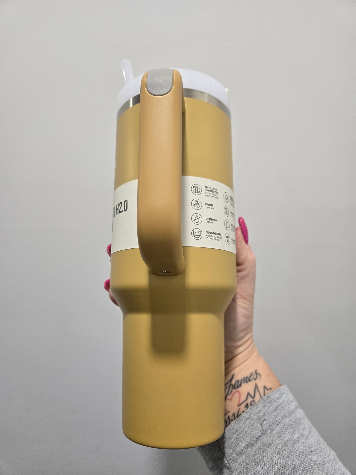 Stanley 40oz. Yarrrow