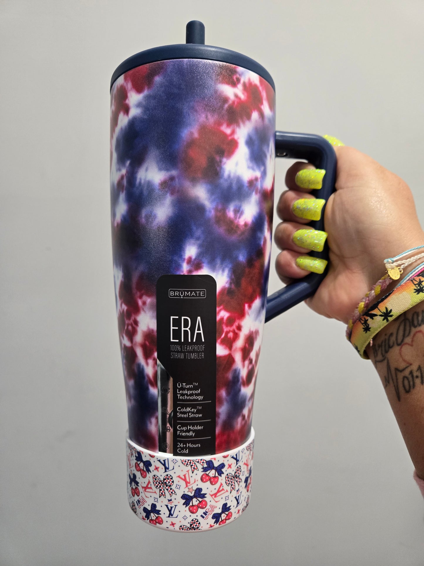 RED WHITE N BOUJEE SILICONE BOOT BUMPER SLEEVE FOR TUMBLERS