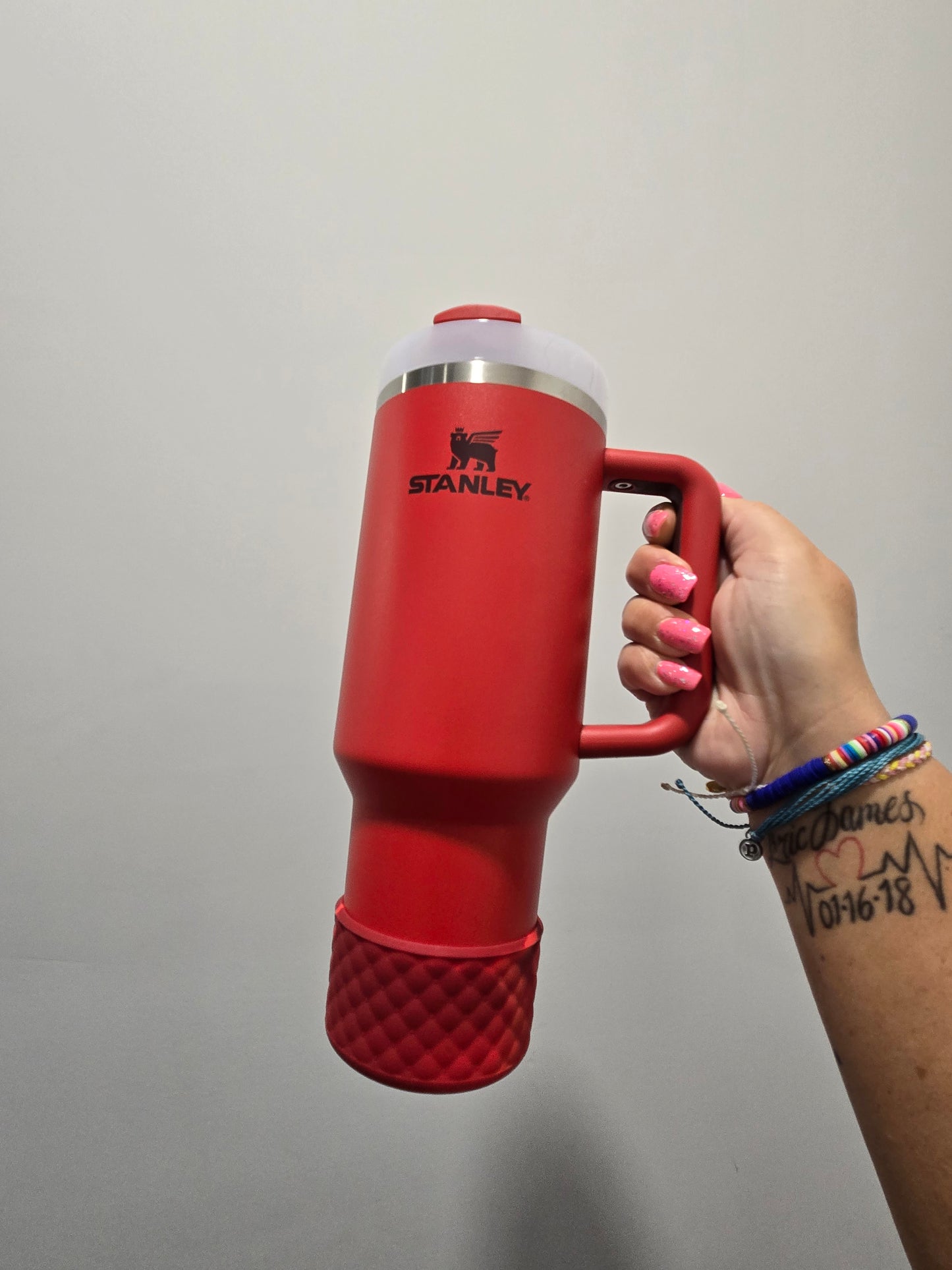 Red Velvet Swirl Silicone Boot gor for Tumblers