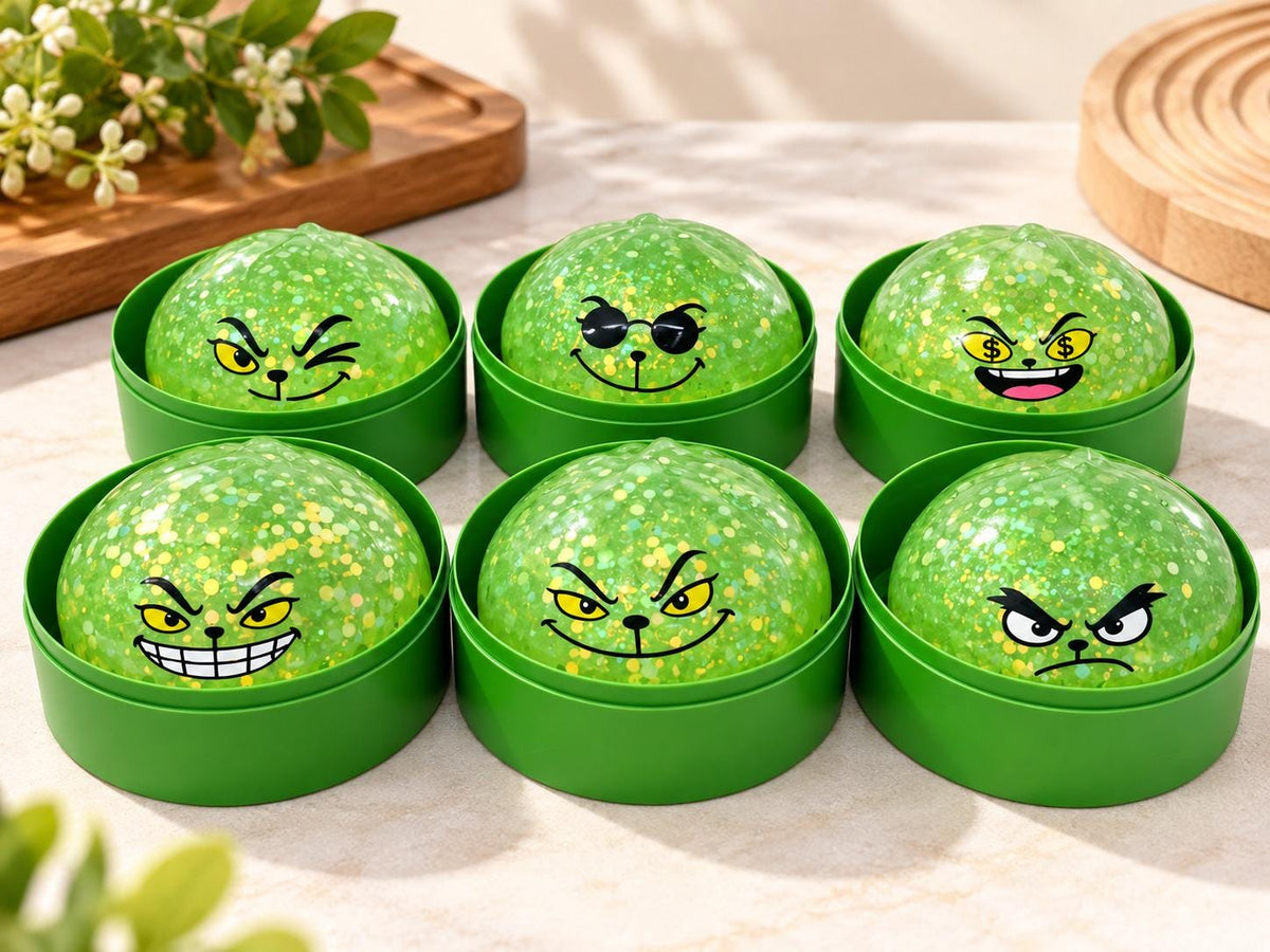 The Grinch Mystery Surprise Ball – Christmas Collectible