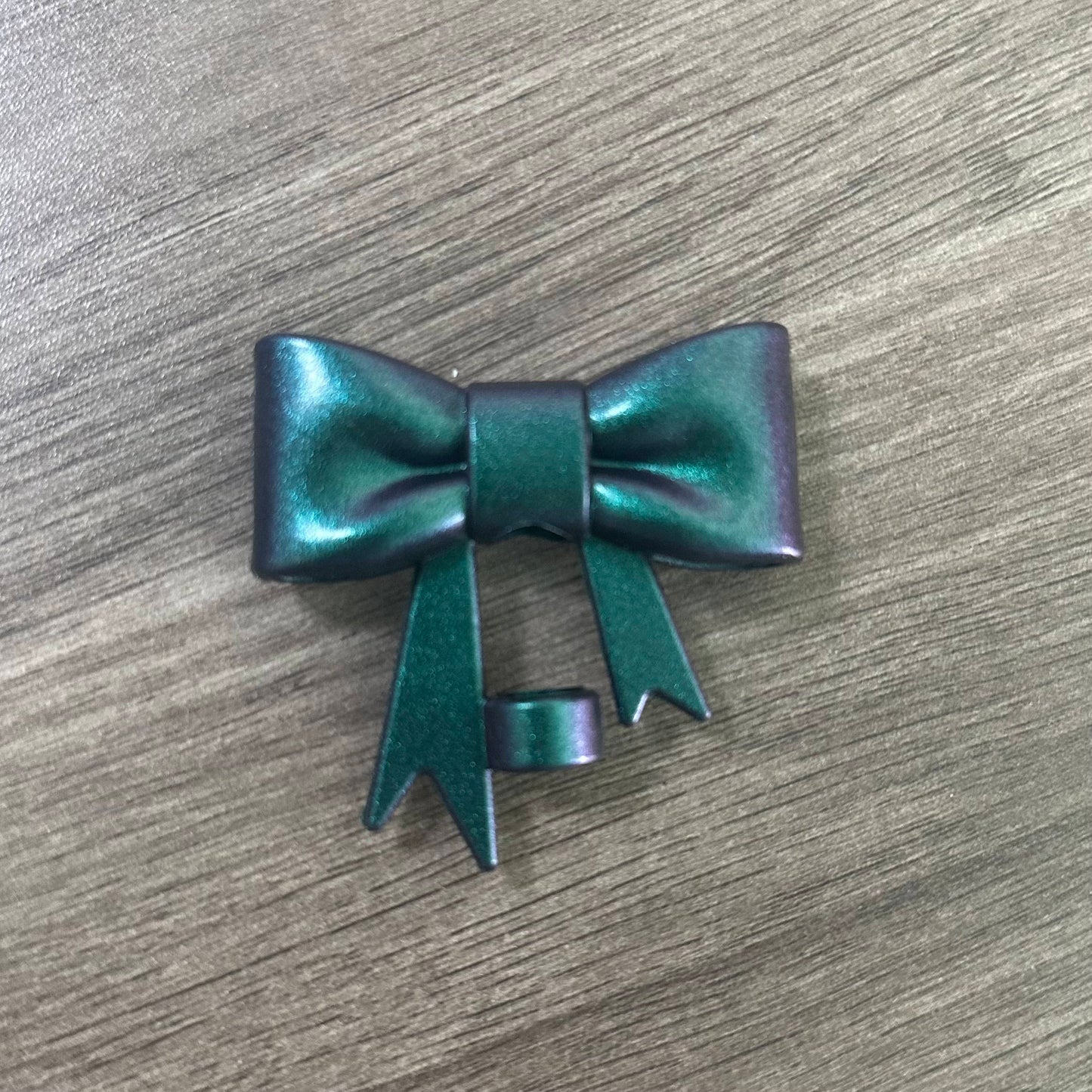 Green Chroma Metallic Bow Strawtopper