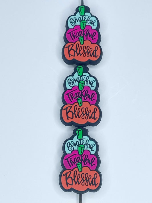 GRATEFUL THANKFUL BLESSED STACKED PUMPKINS SILICONE FOCAL D126 (1ct)