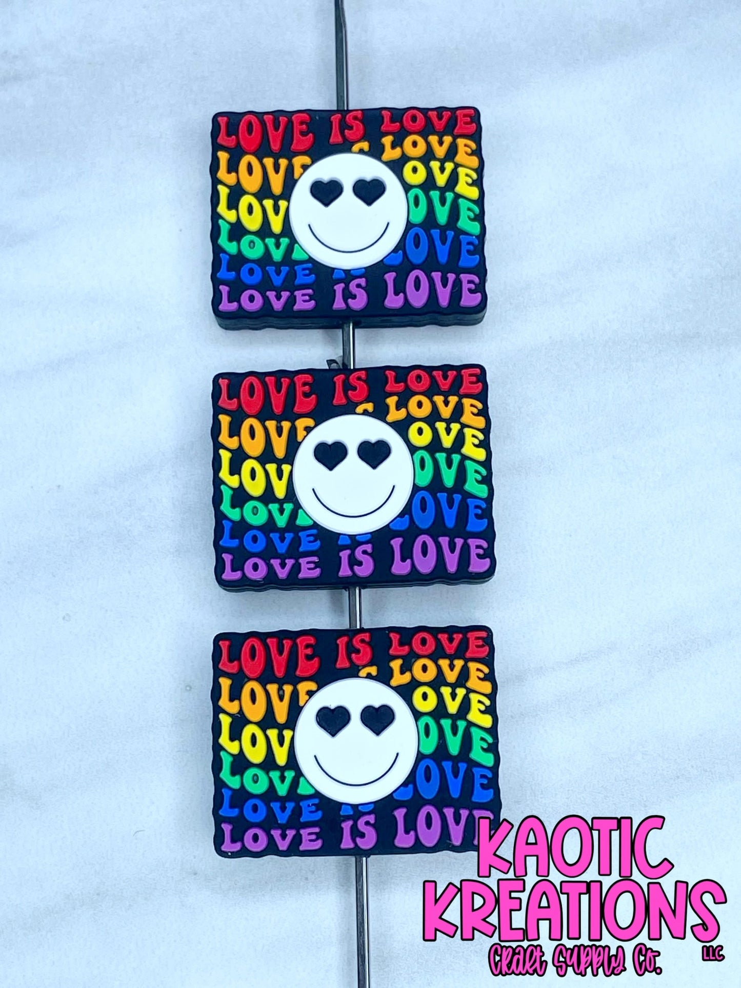 LOVE IS LOVE SILICONE FOCAL D51 (1ct)