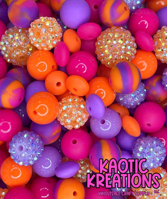 BEACH BARBIE ACRYLIC SILICONE BEAD MIX #28 (28ct)
