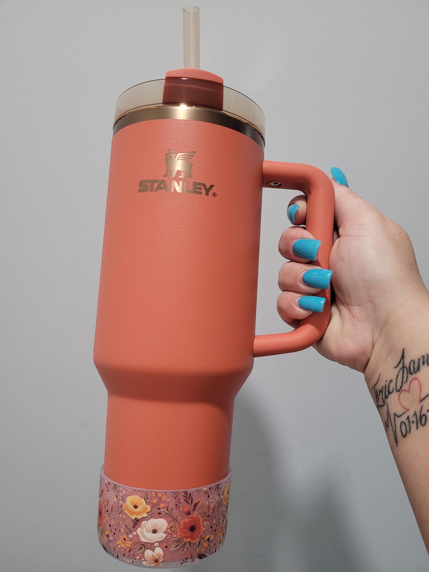Neutral Floral Silicone Boot Bumper Sleeve for Tumblers