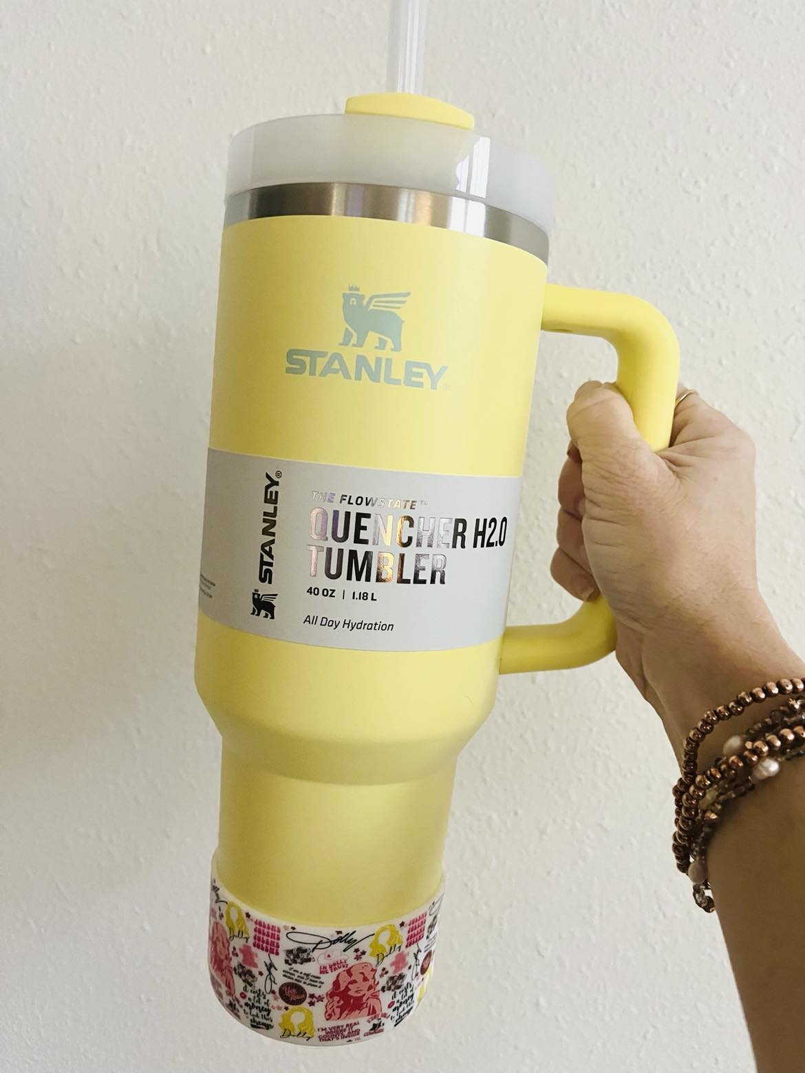 Dolly Parton Silicone Tumbler Boot