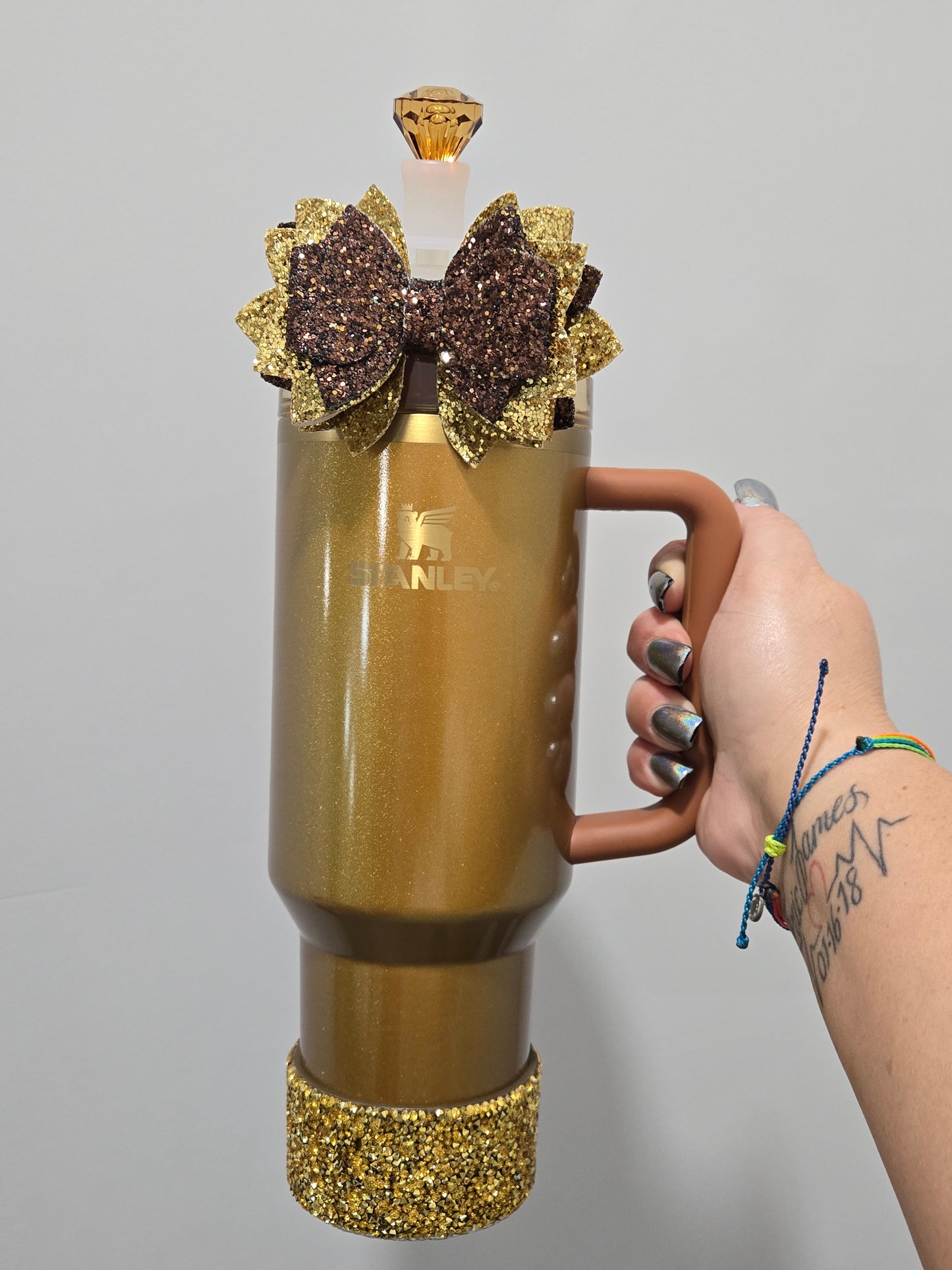 ChocolateGold Glitter Tumbler Bow